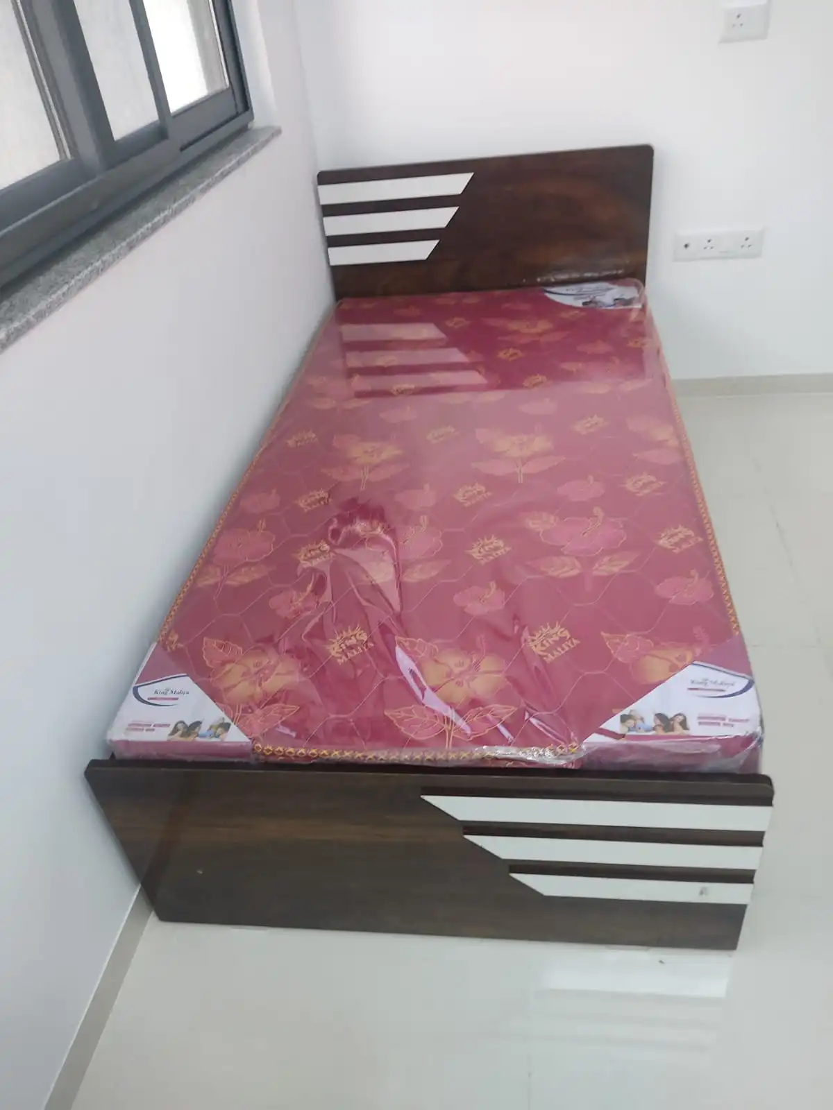 Single Bed